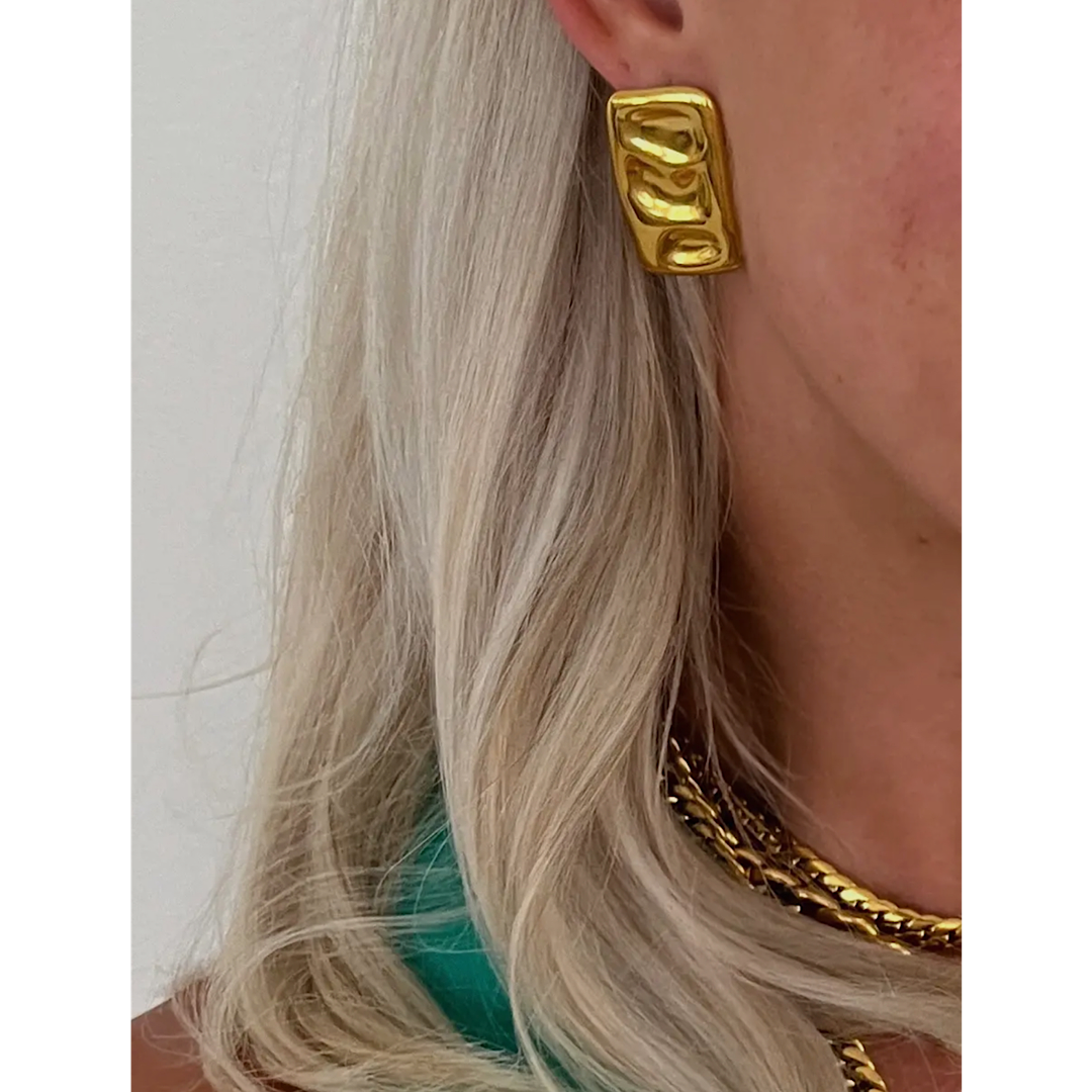 THE PAIGE EARRINGS