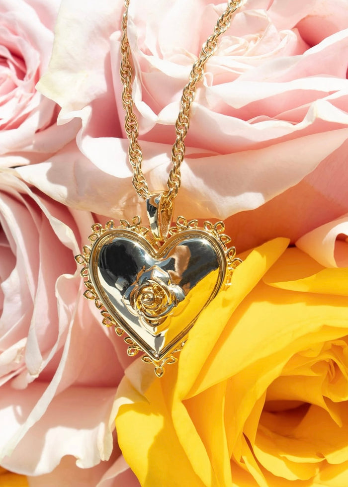 KENDRA SCOTT
