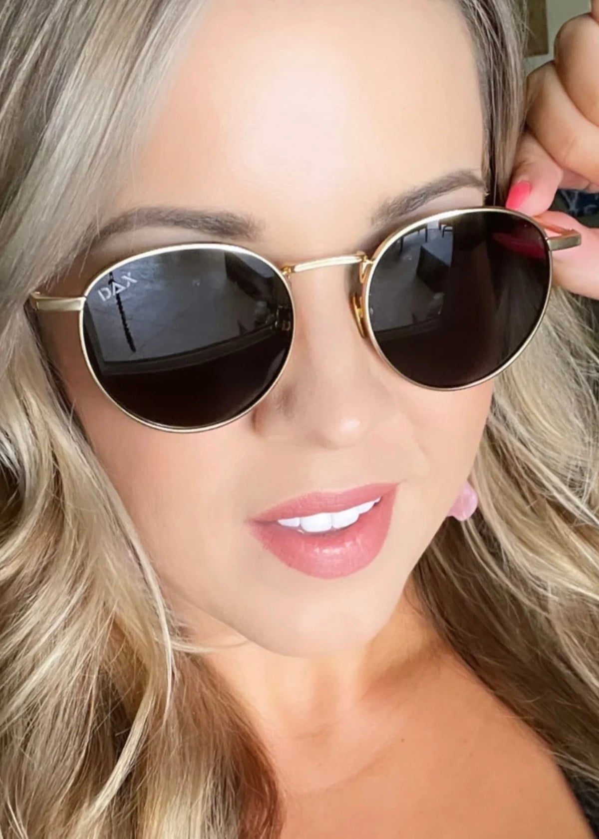 DAX EYEWEAR SMALL ROUND SUNGLASSES - BLACK