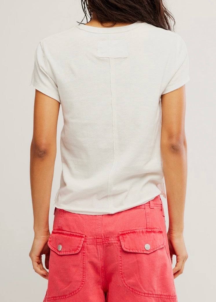 FREE PEOPLE NOVA TEE GRAPHIC - CHERRY COMBO