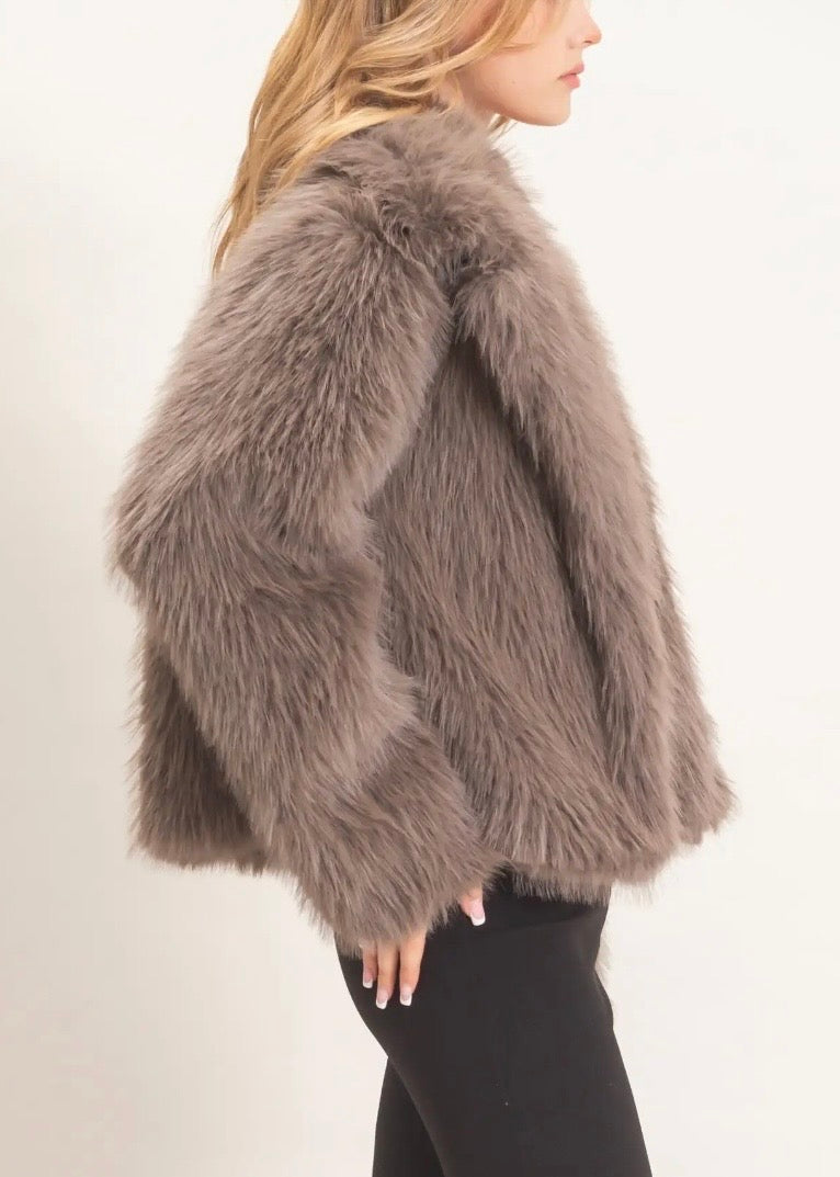SETTING STANDARDS FAUX FUR JACKET