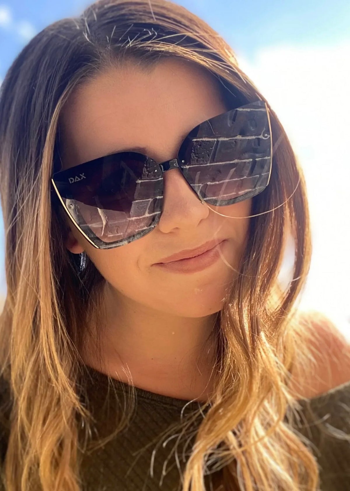 DAX EYEWEAR ATHENA CAT EYE SUNGLASSES - BLACK OMBRÉ