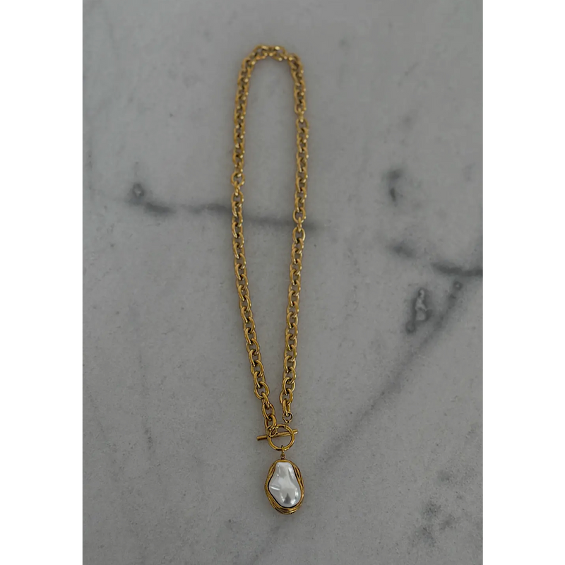 PEARL DROP NECKLACE