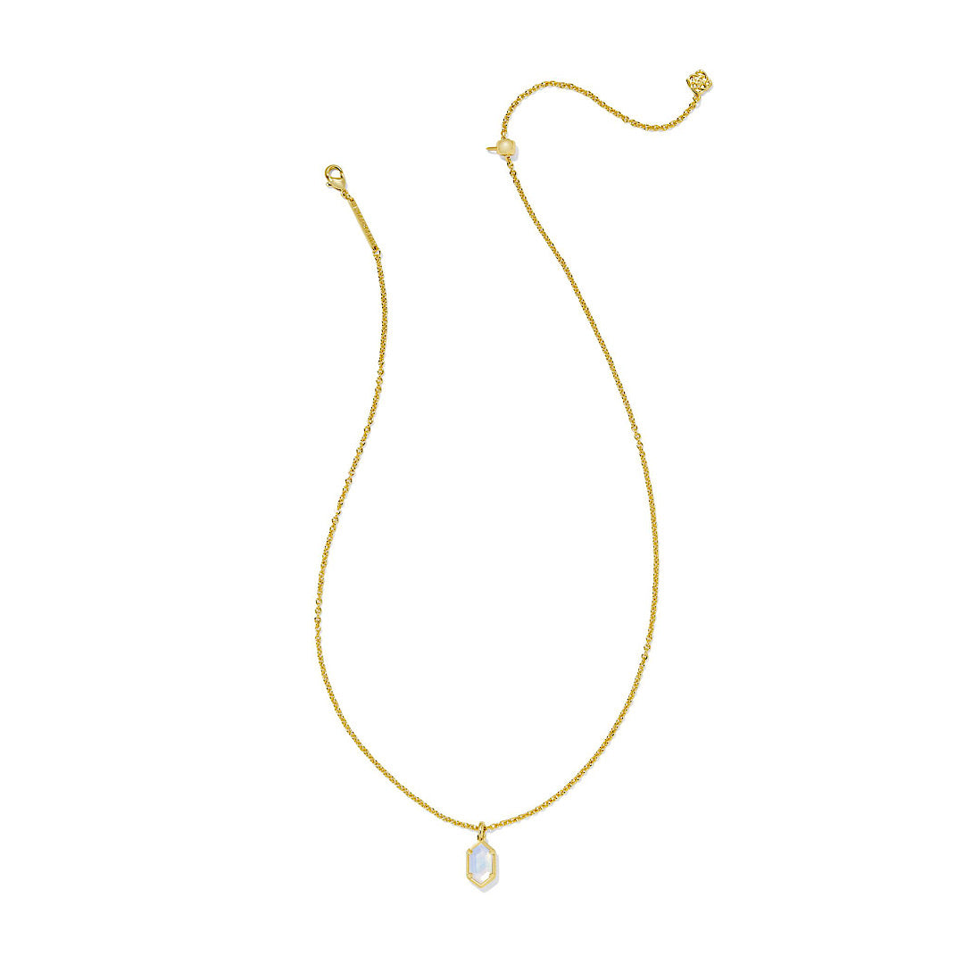 KENDRA SCOTT HALLIE SHORT PENDANT NECKLACE