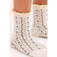 FREE PEOPLE ROSEBUD WAFFLE KNIT ANKLE SOCKS - IVORY