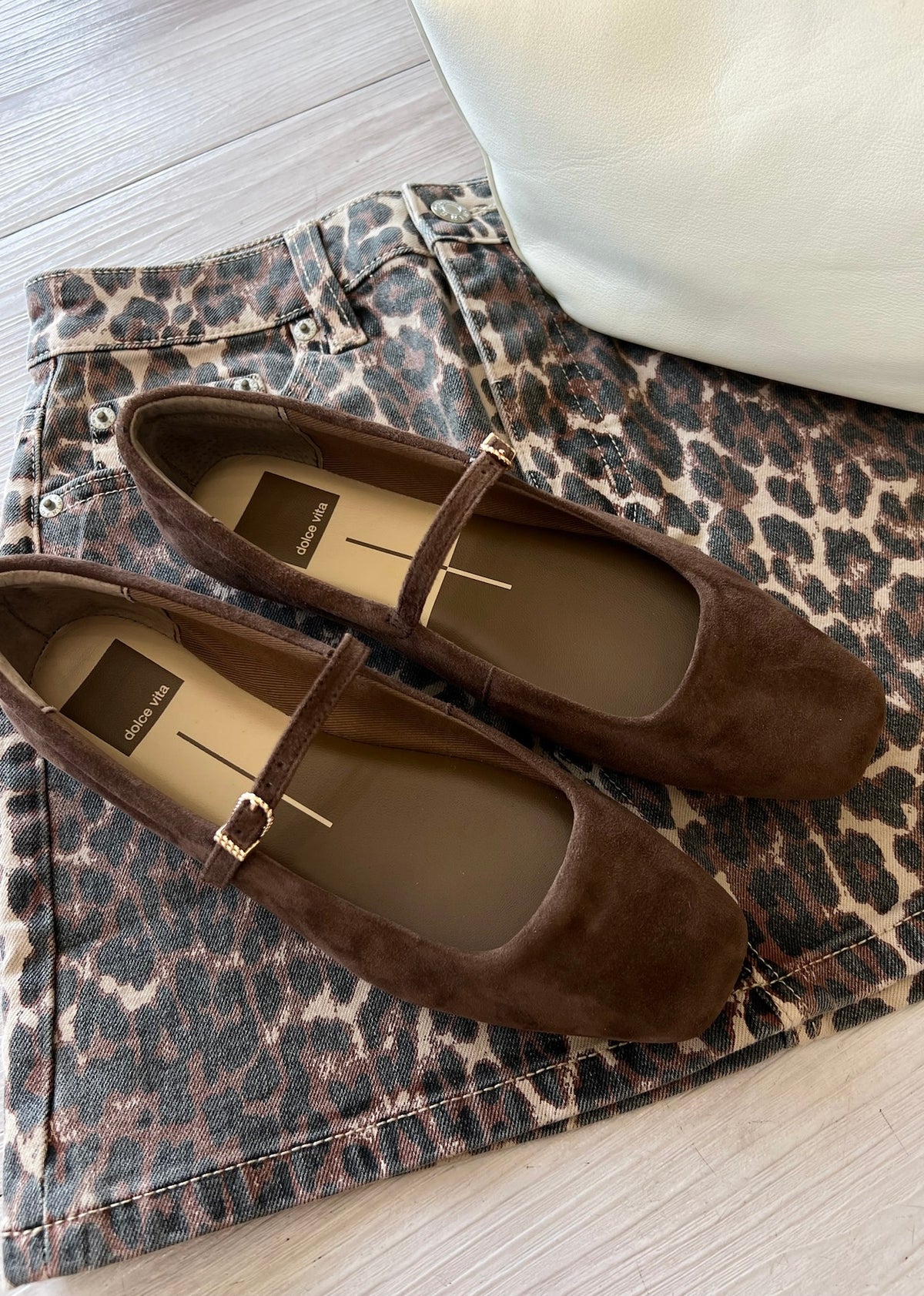 DOLCE VITA REYES BALLET FLATS DARK BROWN SUEDE