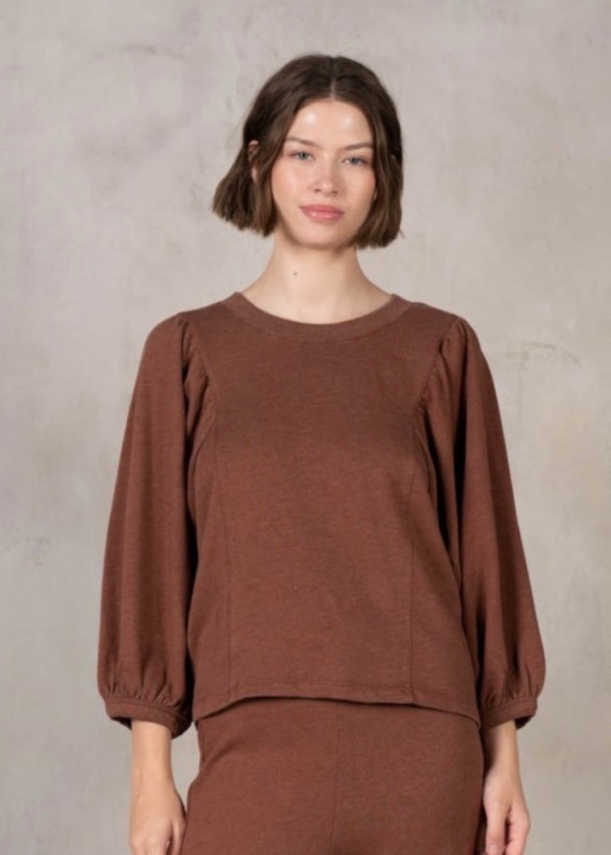 THE FINLEY SWEATSHIRT - BROWN