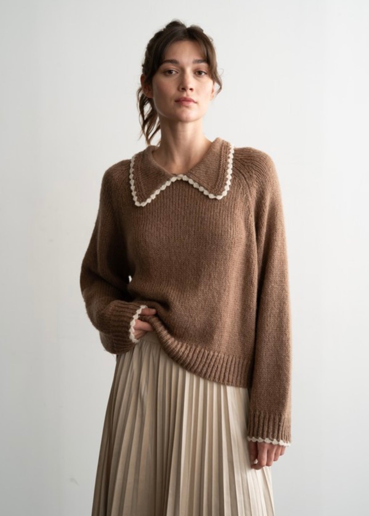 SOMEBODY ELSE SWEATER