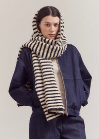 STRIPED KNITTED SCARF