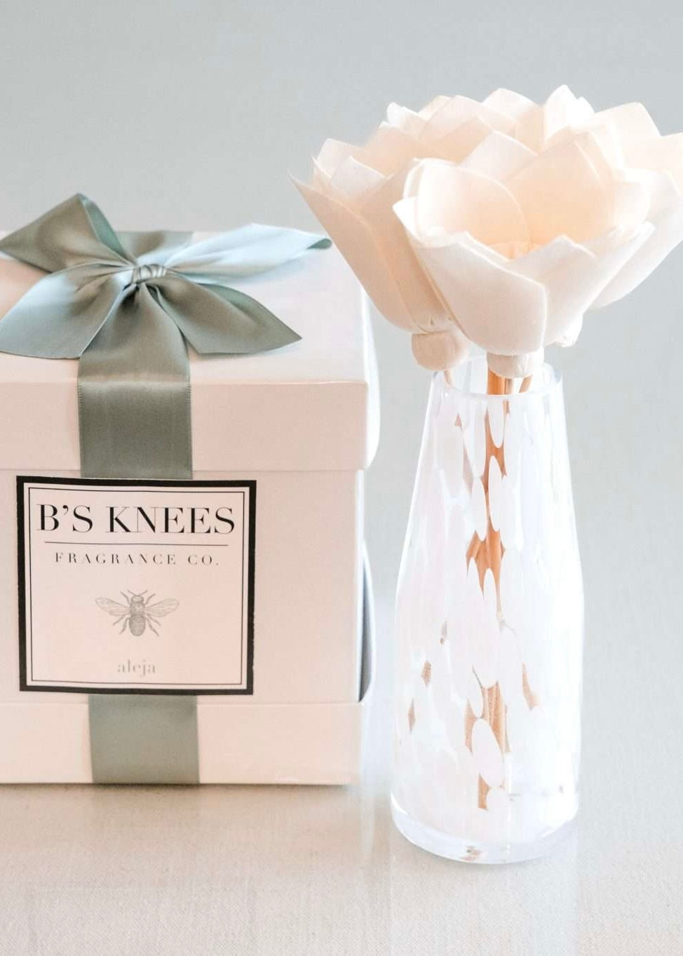 B’S KNEES WHITE CONFETTI DIFFUSER