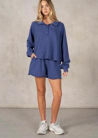 THE IRIS TOP
