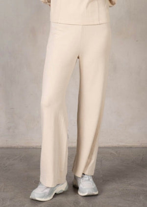 THE CARRIE SWEATPANTS - CREAM