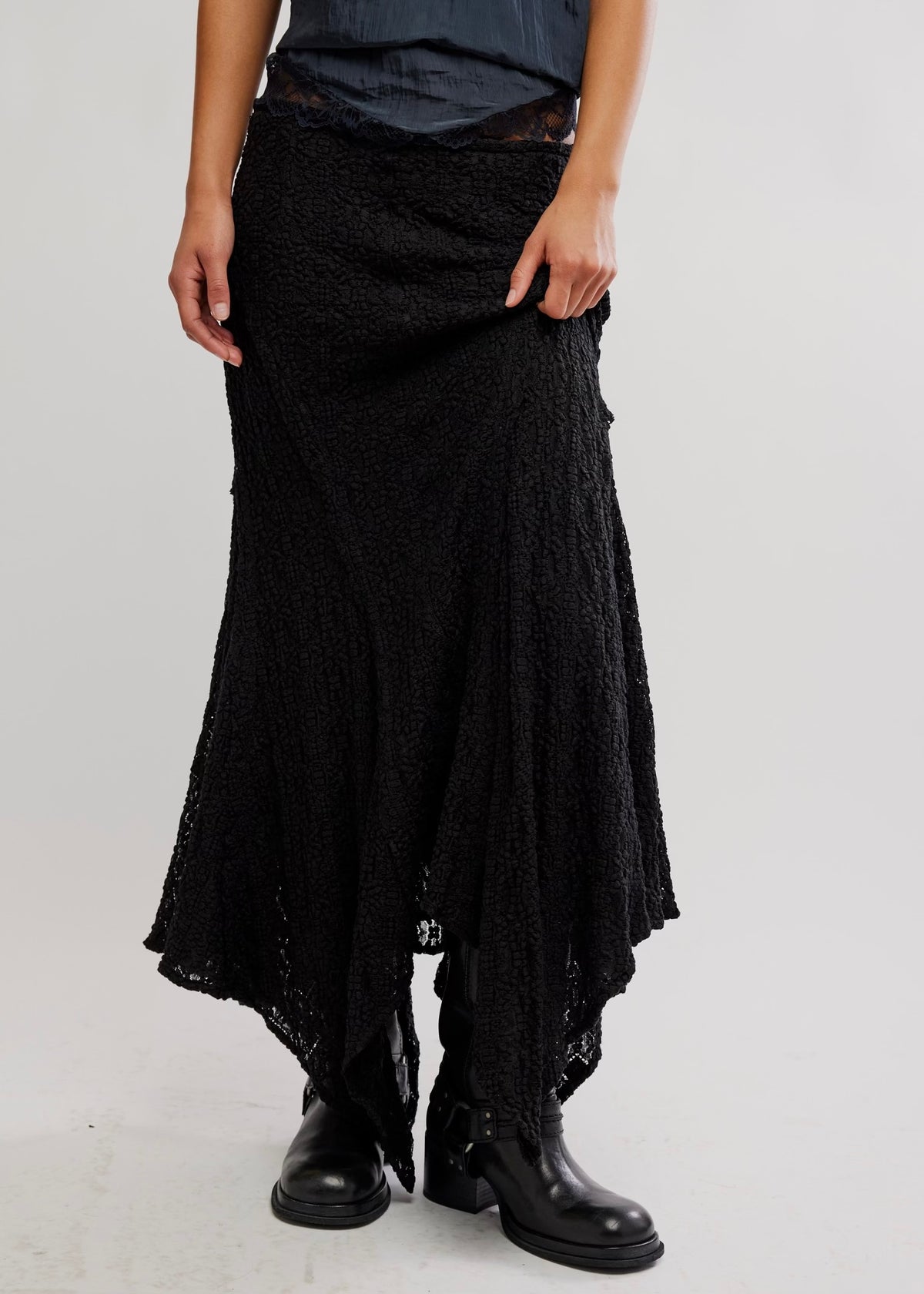 FREE PEOPLE BELLA LACE MERMAID SKIRT - BLACK