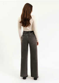 DAZE DENIM FAR OUT HIGH RISE IN MILKY WAY