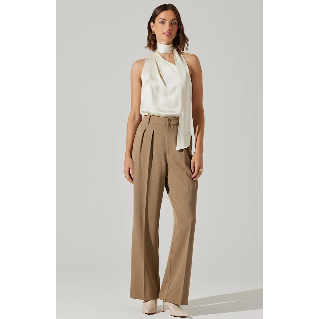 ASTR THE LABEL PARTIA SCARF DETAIL ASYMMETRIC TOP - CREAM