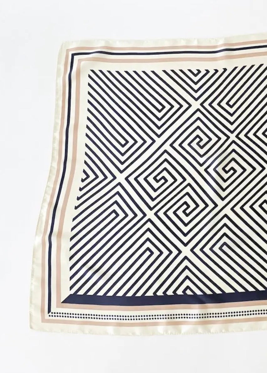 THE ALICE SCARF