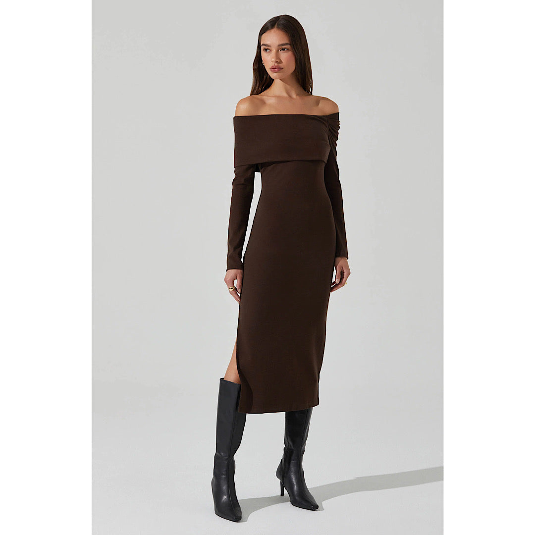 ASTR THE LABEL JADA OFF SHOULDER MIDI DRESS