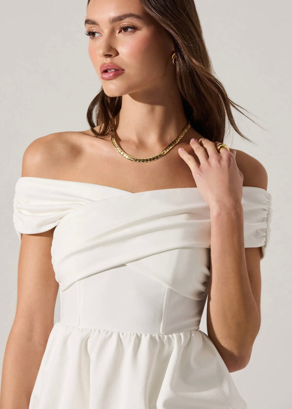 ASTR THE LABEL TENNILLE OFF SHOULDER PEPLUM TOP - WHITE