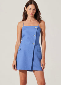 ASTR THE LABEL AZRIA BUTTON-FRONT WRAP DRESS
