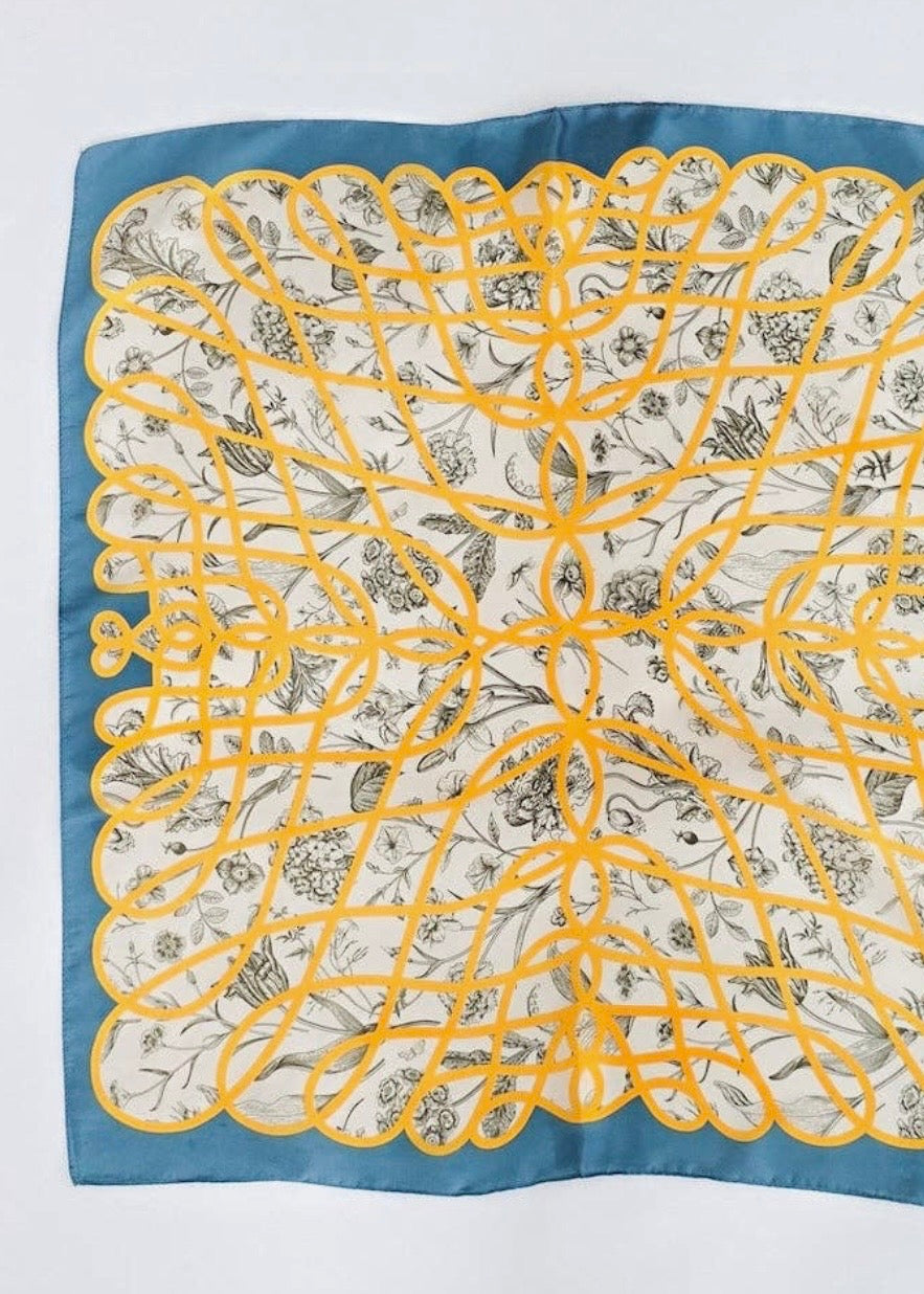 THE DORIS SCARF