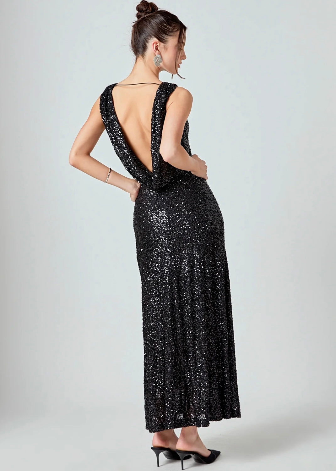 LIVING LARGE SEQUIN MIDI DRESS SMALL