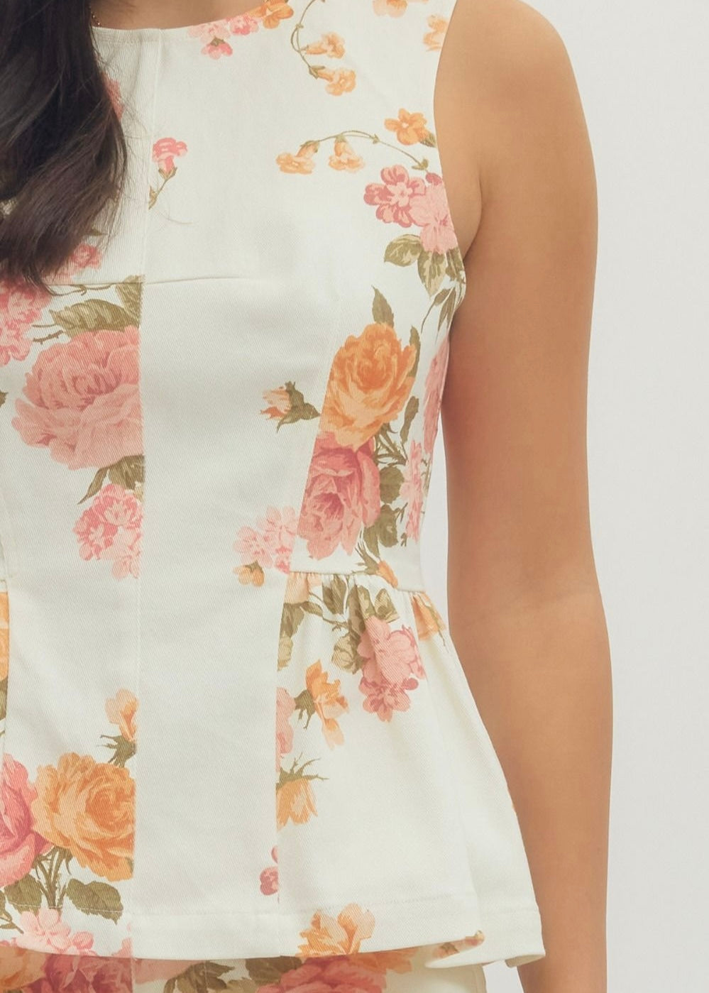 THE FINLEY FLORAL TOP