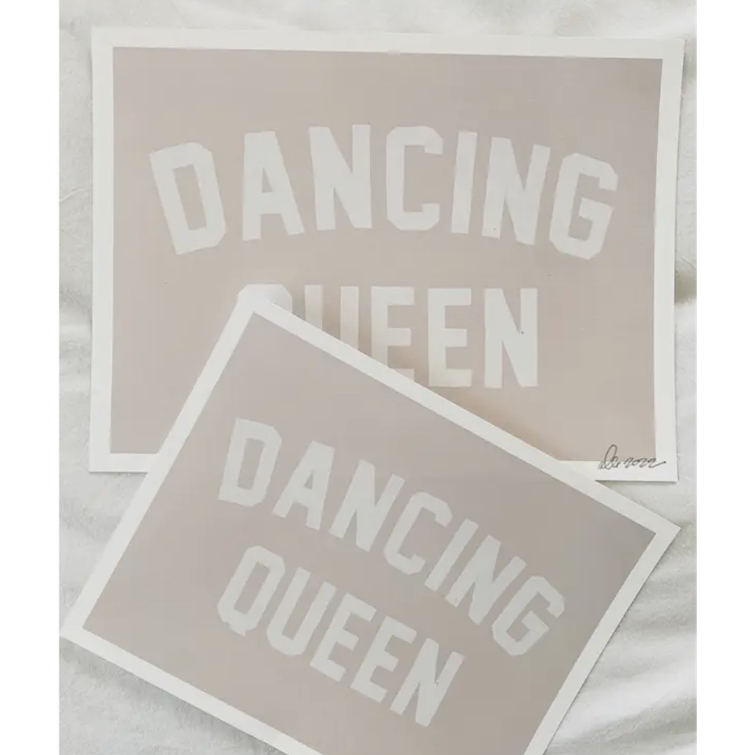 DANCING QUEEN WALL PRINT