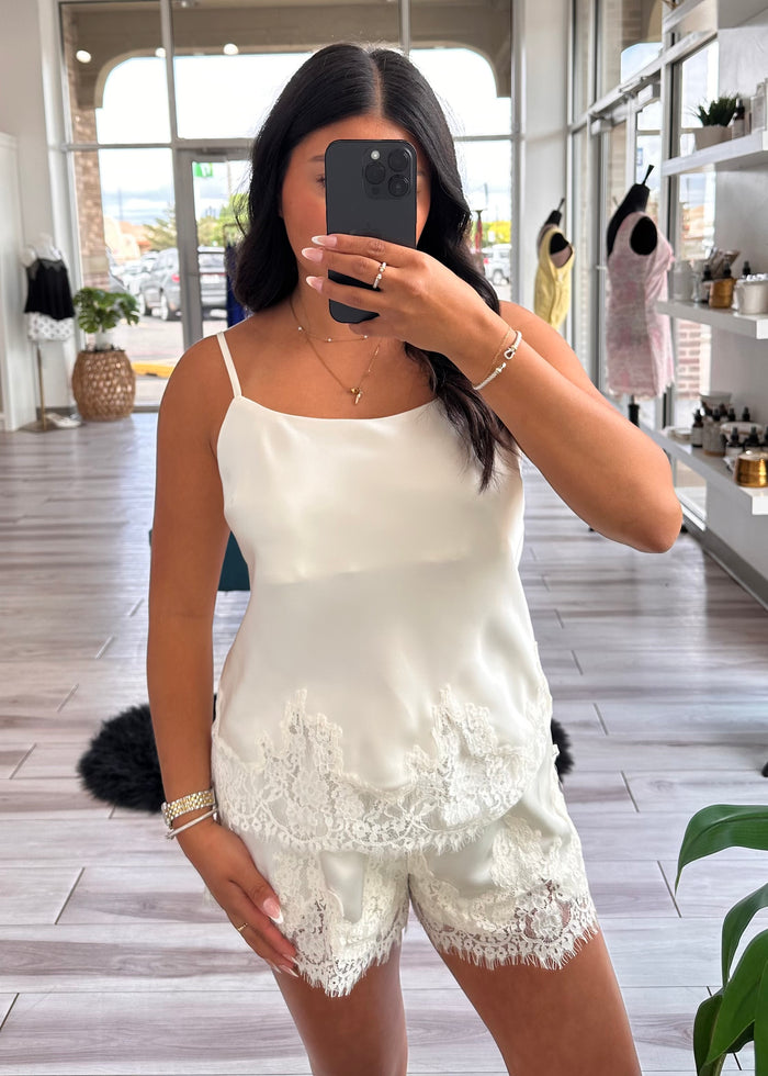 THE SIENNA LACE TRIM CAMI
