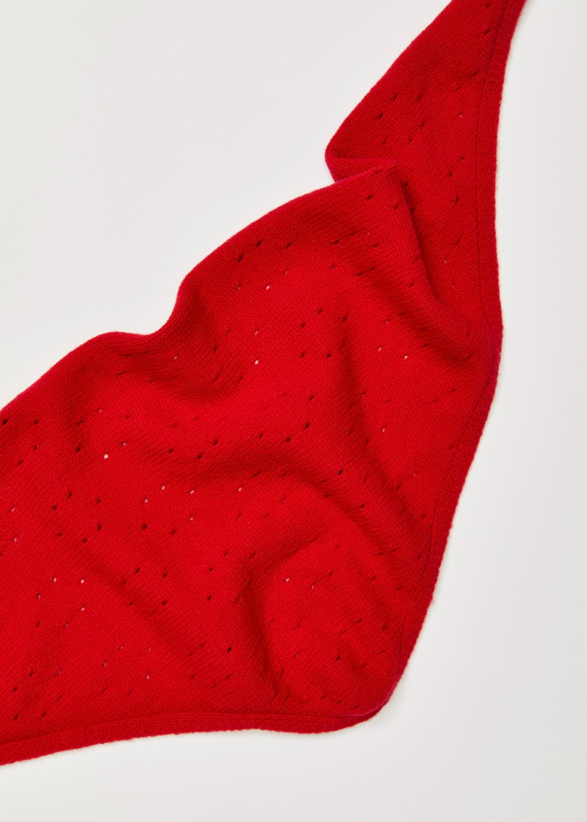 FREE PEOPLE ESSENTIAL TRIANGLE SCARF