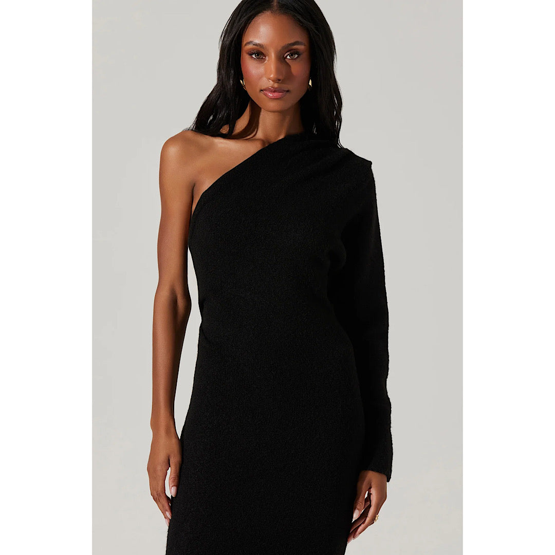 ASTR THE LABEL FINOLA ONE SHOULDER SWEATER DRESS - BLACK