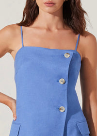 ASTR THE LABEL AZRIA BUTTON-FRONT WRAP DRESS