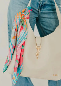 THE CYNTHIA SCARF