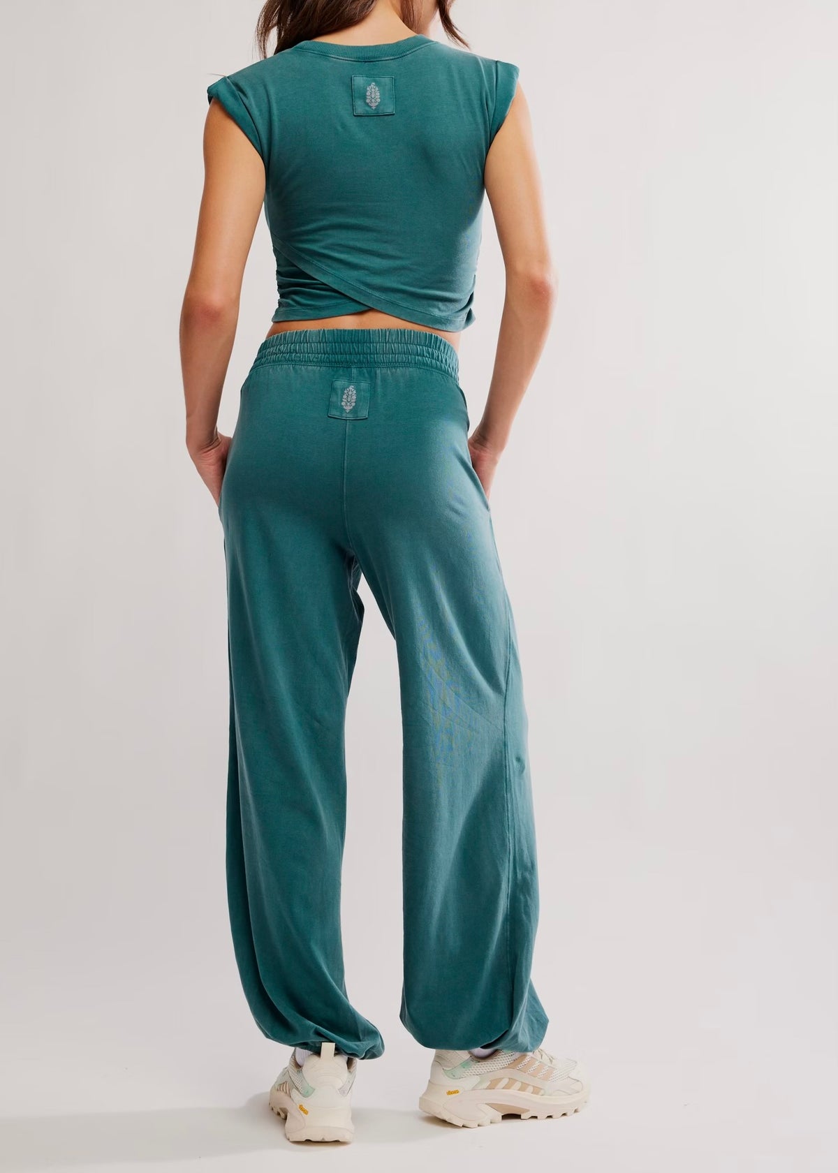 FREE PEOPLE MOVEMENT HOT SHOT CROSSOVER SET - EVERGREEN