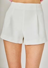 PRETTY LITTLE THING SHORTS