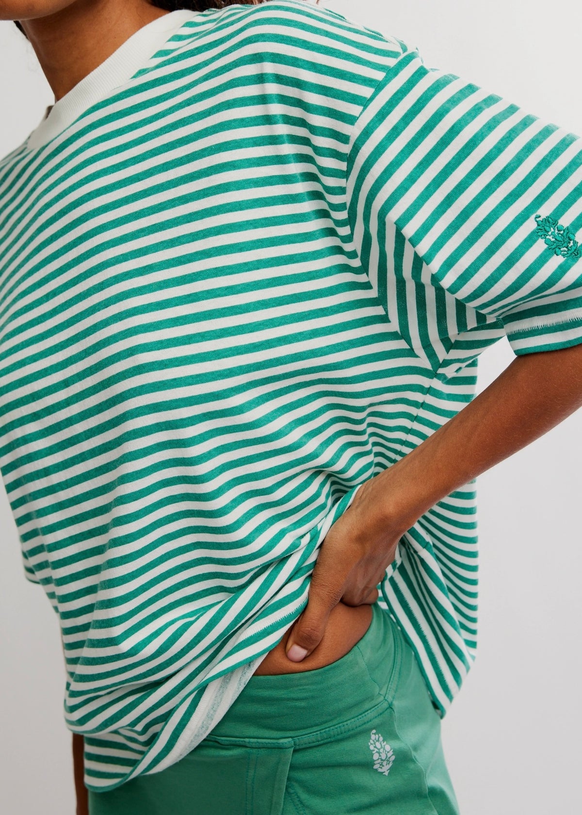 FREE PEOPLE MOVEMENT STRIPE TACKLE TEE - COURT STRIPE GREEN