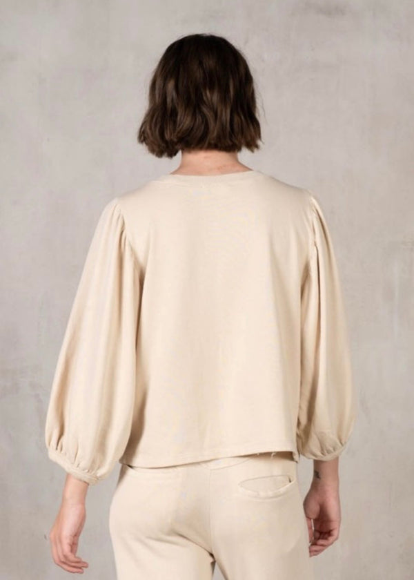 THE CARRIE SWEATSHIRT - CREAM