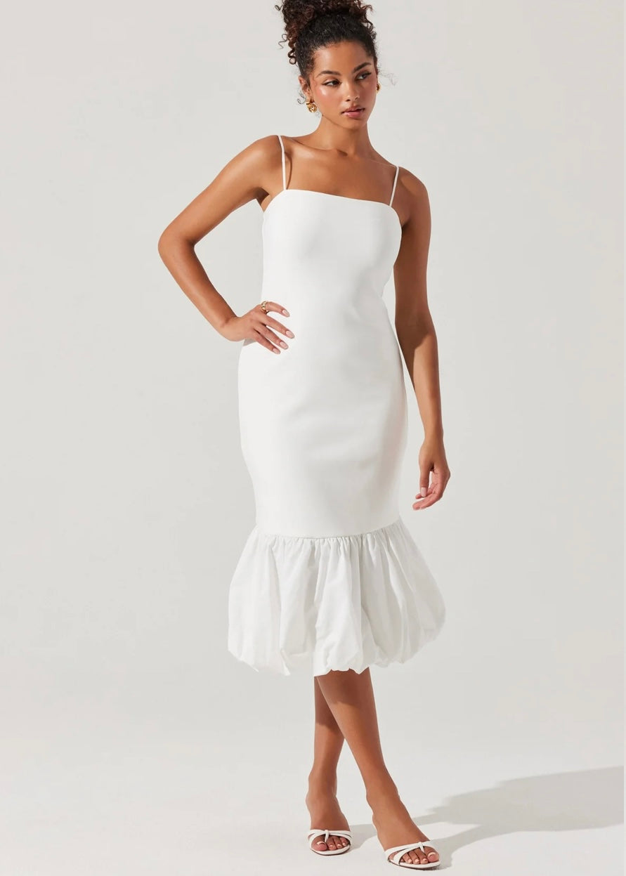 ASTR the Label Brittnea Mermaid Dress in White at Nordstrom, Size Large ASTR the Label Brittnea Mermaid Dress in White at Nordstrom, Size Large
