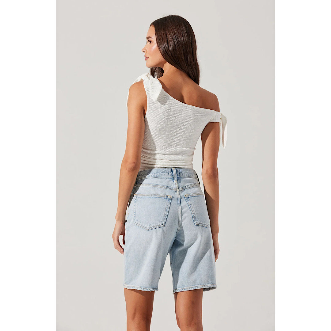 ASTR THE LABEL LORA TEXTURED OFF SHOULDER TOP