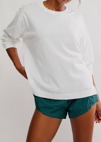 FREE PEOPLE MOVEMENT HUSTLE LAYER - WHITE