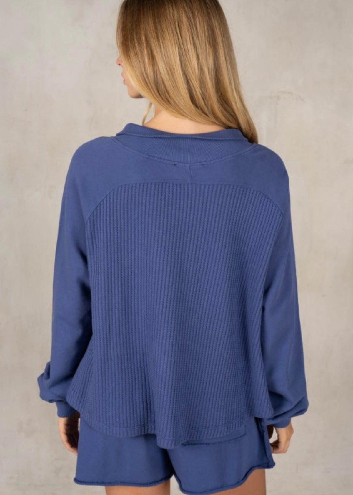 THE IRIS TOP