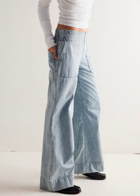 FREE PEOPLE BREEZY DENIM PULL-ON JEANS - DUSK