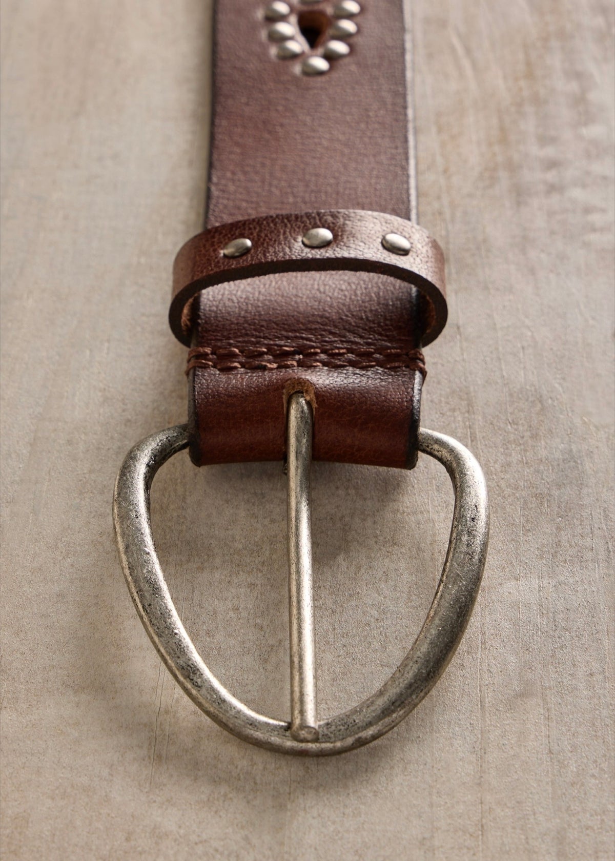 FREE PEOPLE PRESTON STUD BELT