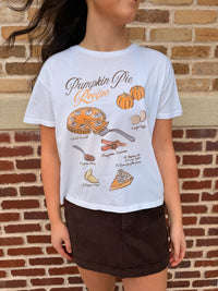 PUMPKIN PIE GRAPHIC TEE