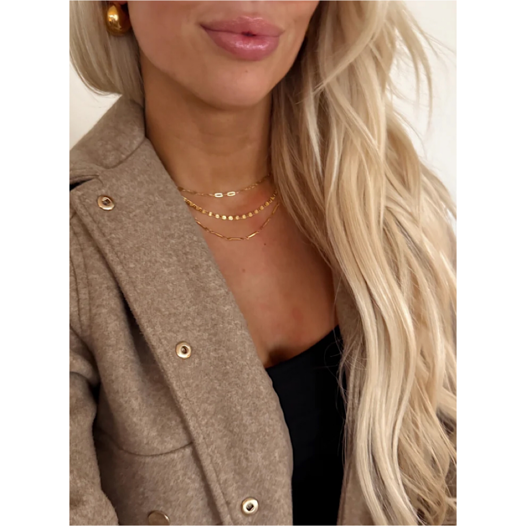 TRIPLE LAYERED NECKLACE