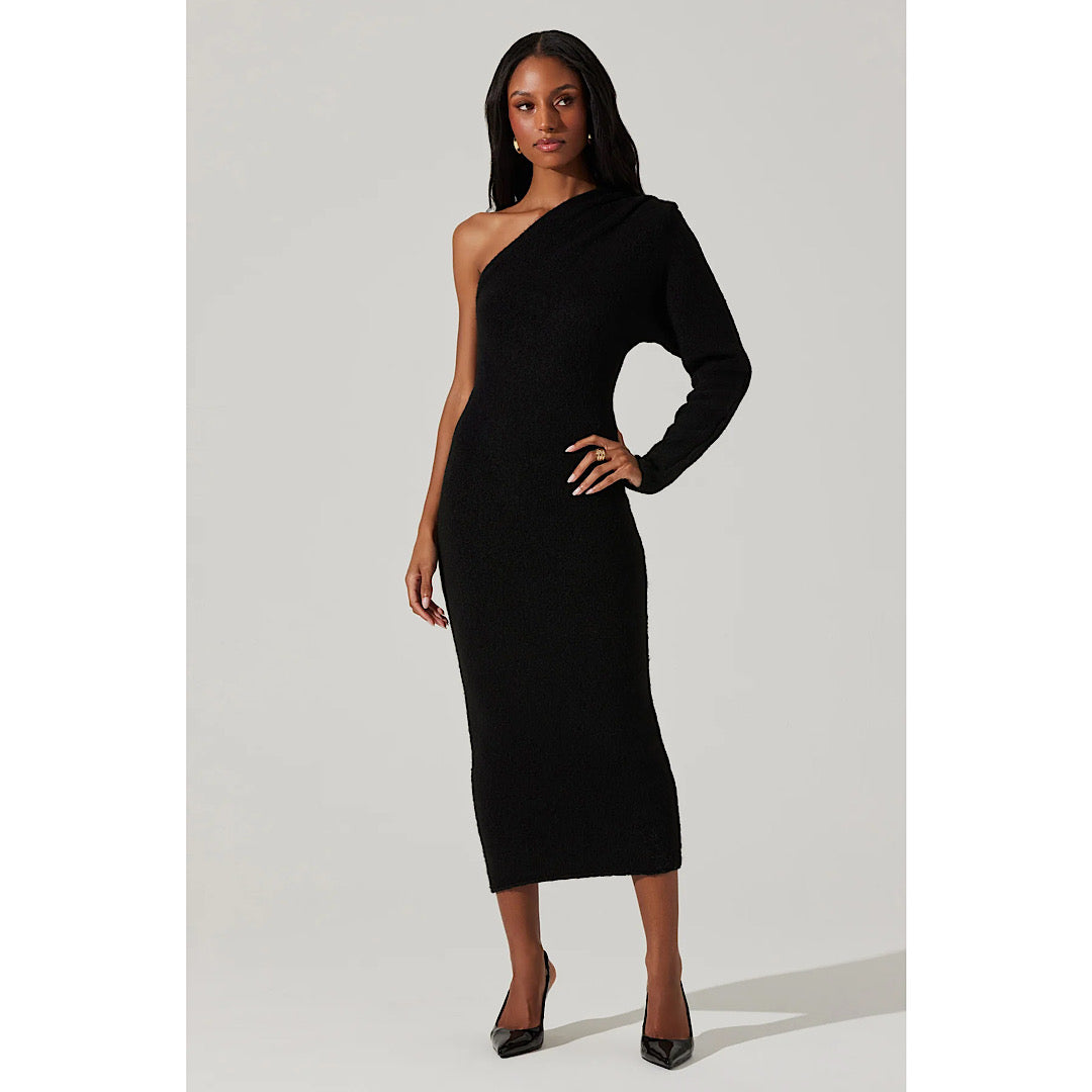 ASTR THE LABEL FINOLA ONE SHOULDER SWEATER DRESS - BLACK