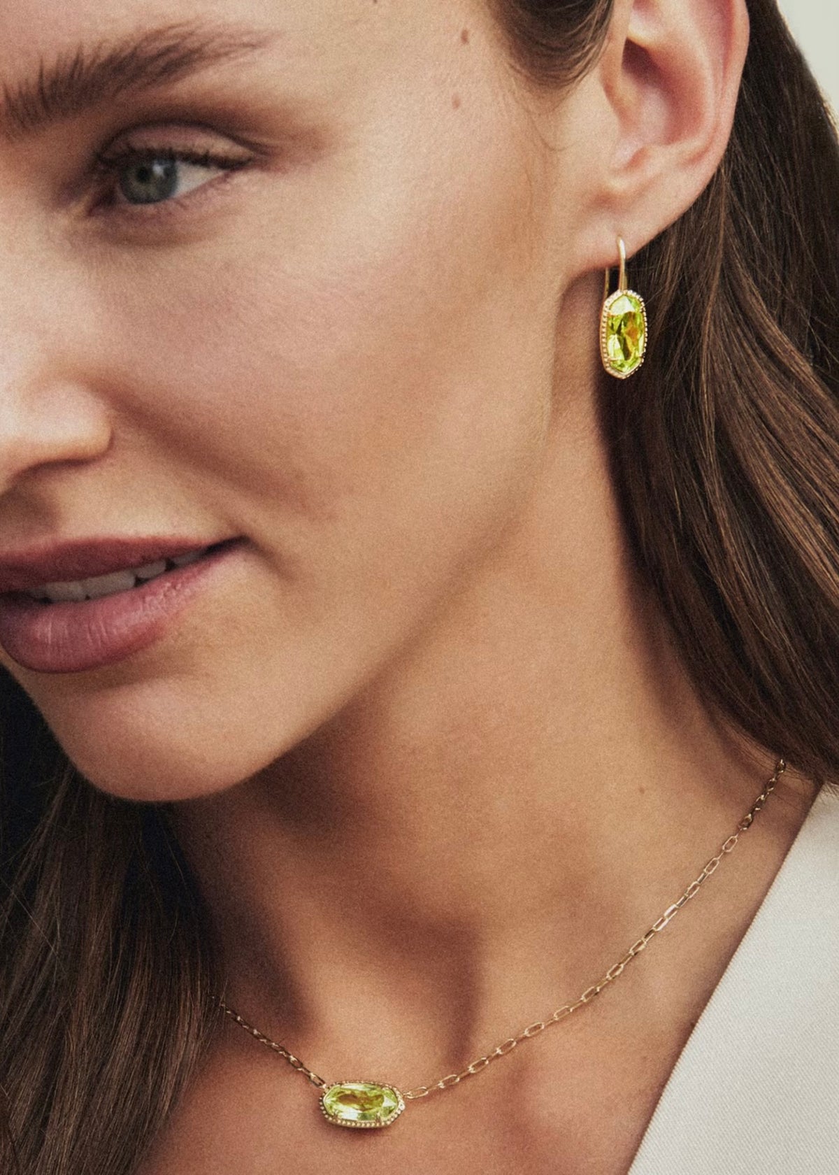 KENDRA SCOTT ELISA LUXE SHORT PENDANT NECKLACE