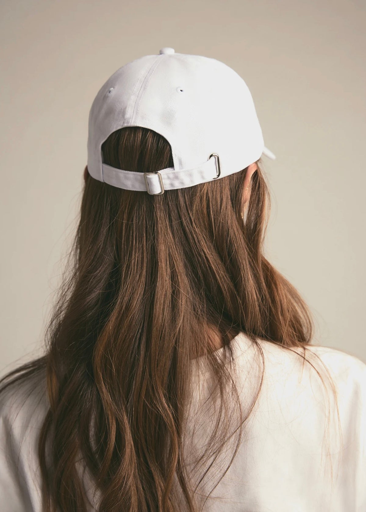 FAVORITE DAUGHTER THE CLASSIC LOGO BASEBALL HAT - WHITE