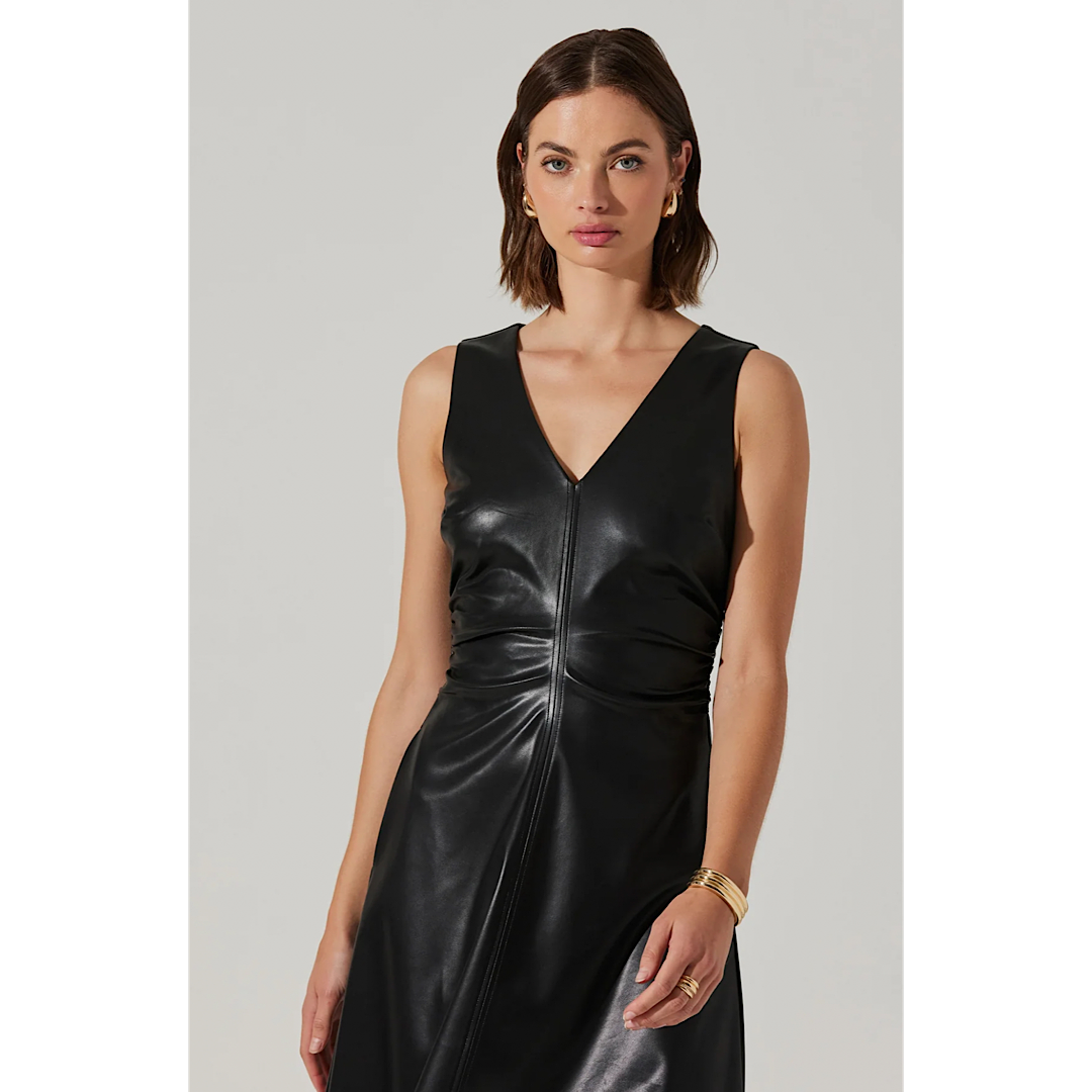 ASTR THE LABEL OMAIRA DRESS - BLACK