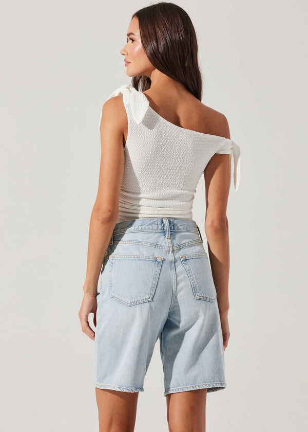 ASTR THE LABEL LORA TEXTURED OFF SHOULDER TOP