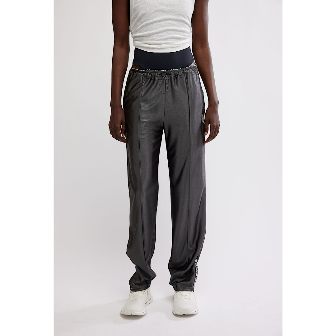 FREE PEOPLE MOVEMENT ROLL WITH IT PANT - GUN METAL